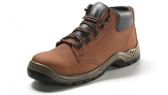 冬天到了，您不需要一雙安全保暖的鞋嗎？