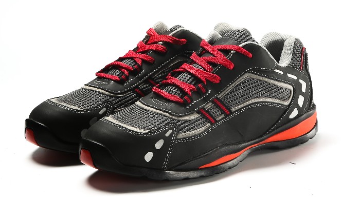 市面上常說的三防安全鞋指的是哪三防？這里的答案最詳細(xì)！